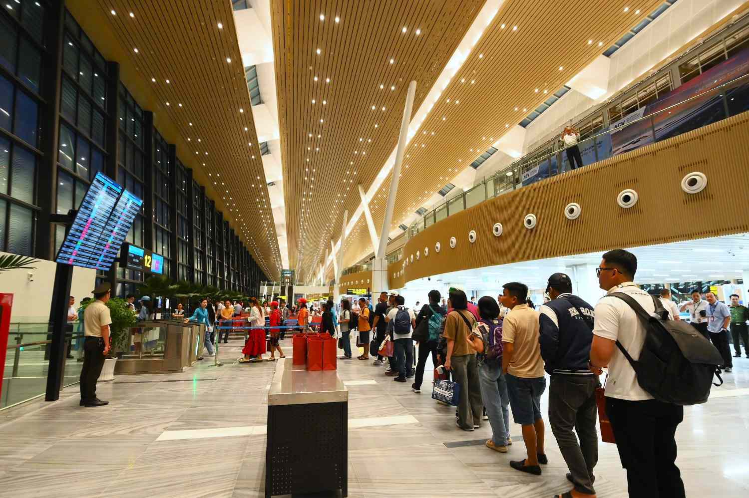 ga t3 tan son nhat